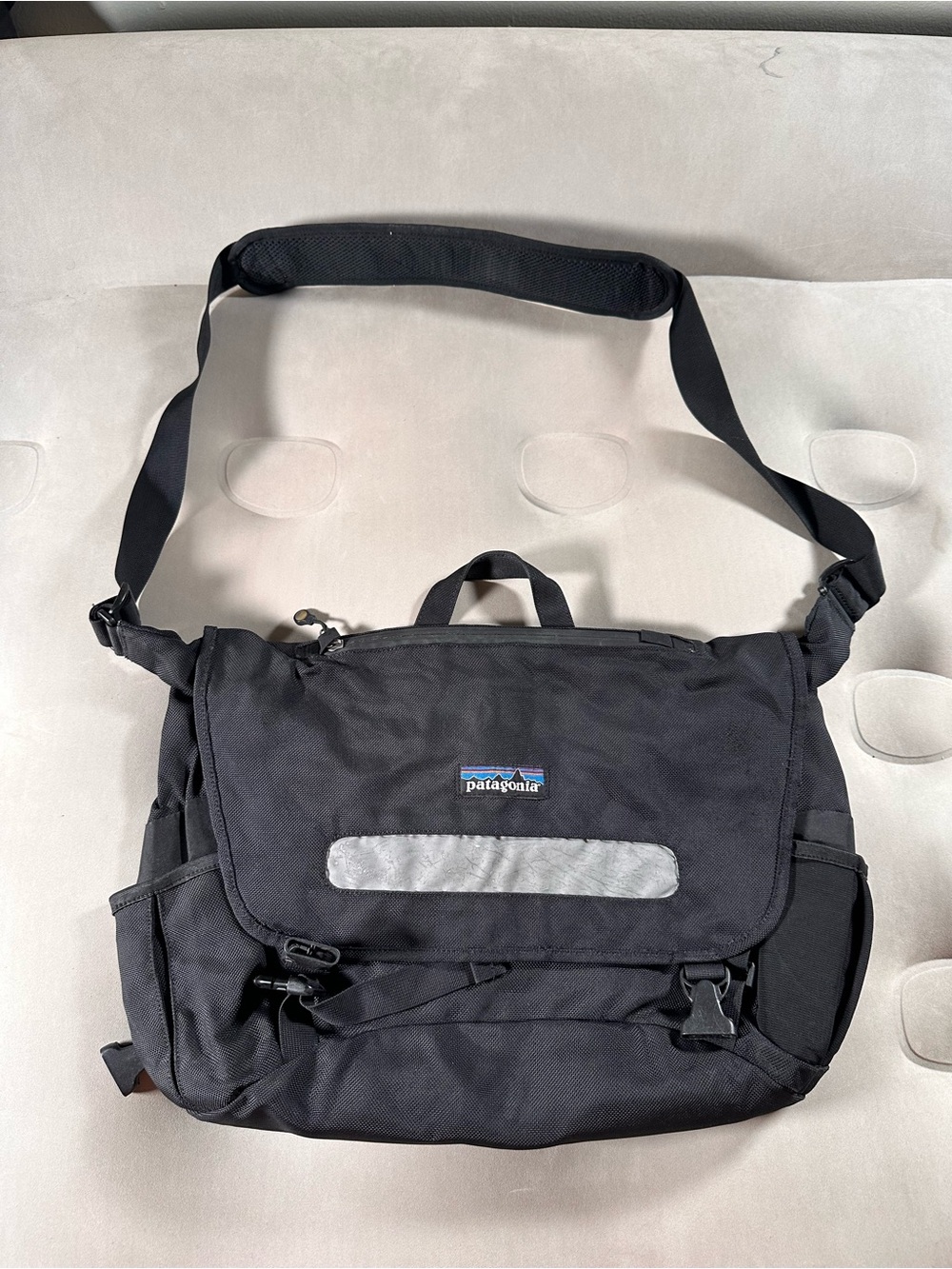 Patagonia Critical Mass Messenger Bag Vintage Retro Crossbody Y2K Retro Gorpcore
